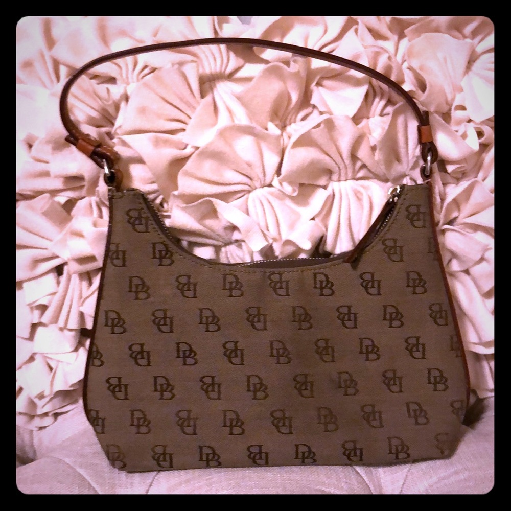 Dooney and Bourke purse